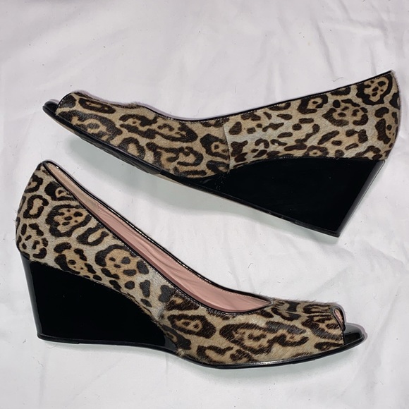 Taryn Rose Kimberly Sz 9 M peep toe wedge heel cheetah print calf hair pumps - Picture 2 of 7
